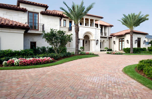 Best Custom Driveway Pavers  in Las Maravillas, NM